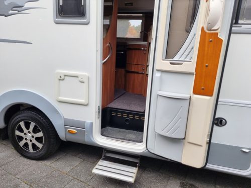 Laika Caravans s.p.a. KREOS 4009 | Distributie nieuw | Zonnepaneel | Zeer nette staat! foto: 8