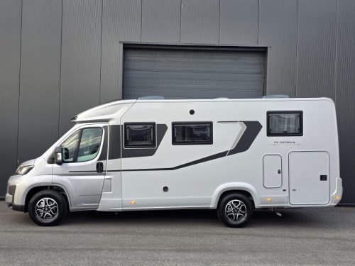 Adria Compact Supreme DL photo: 5