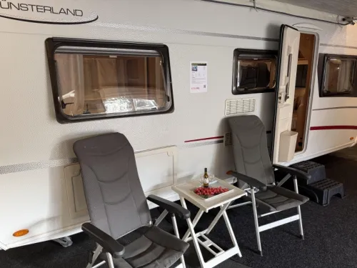 LMC Musica 490 E 2 BETTEN RUNDSITZGRUPPE RANGIERHILFE TOP Foto: 3