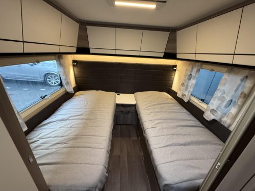 Kabe Estate 560 GLE Neu eingetroffen! Foto: 9