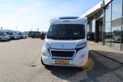 Junger Knaus VanSation 650 Peugeot 2.2 l/ 165 PS mit nur 7.873 km Einzelbetten (45 Foto: 3