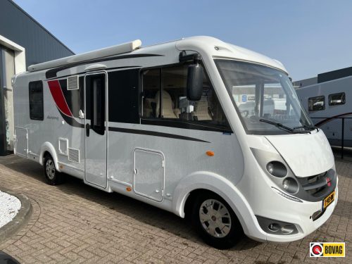 B&uuml;rstner Aviano I 727 queensbed pop-top roof 150HP photo: 0