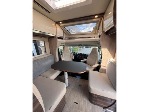 Laika Ecovip 4009 L automatic, E&P single bed photo: 13