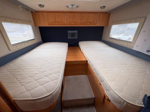 Adria Coral 660 SL Single beds, Air conditioning, 130HP photo: 19