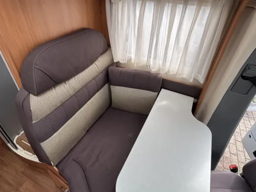 Hymer Van 520 S Single beds space wonder photo: 33