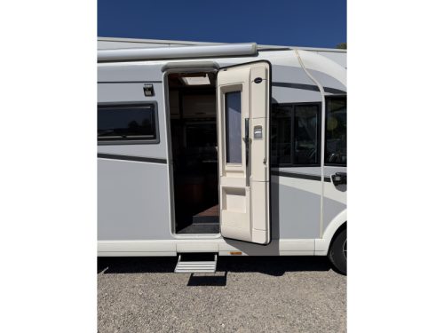Carthago C-Compactline 143 I photo: 2