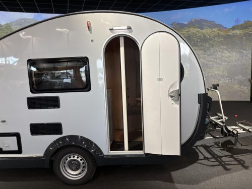 T@B Basic 400 awning / bike carrier photo: 5