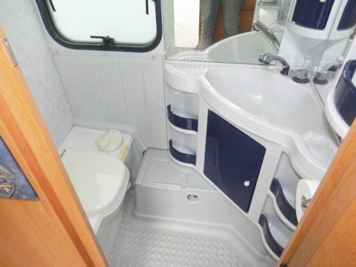 Adria Unica B 431 DD Foto: 6