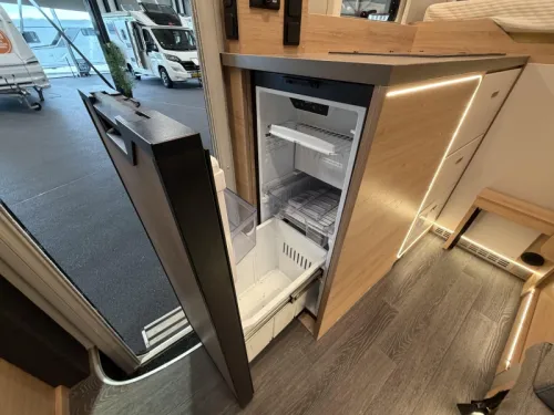 Knaus Tourer CUVision 500 MQ Automatik | Ex-Mietfahrzeug Foto: 12