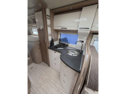 Carthago C-Tourer I 148 LE Winterisolierung, Off Grid Foto: 5