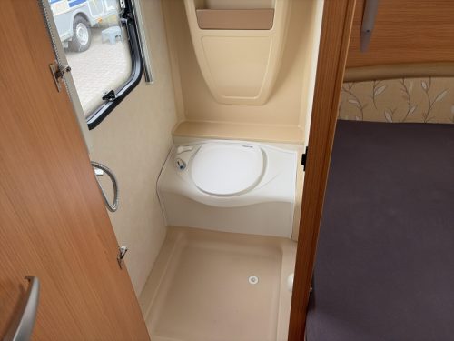 Adria Adora 512 UP Mover/Luifel/Fietsdr.  foto: 4