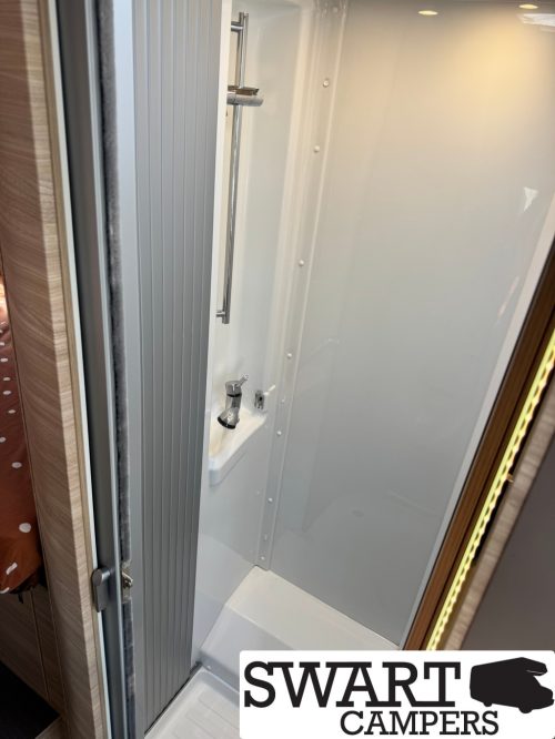 Knaus Van TI Plus 650 MEG Platinum Selection photo: 15