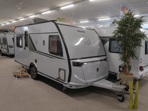 Knaus Sudwind Black Selection 450 FU FRENCH BED / DINETTE photo: 16