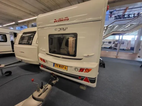 Dethleffs C'Joy 410 LK including Dorema awning photo: 3