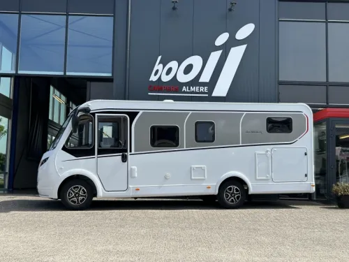 Dethleffs Globebus I 6 Compact Integrated Motorhome photo: 5