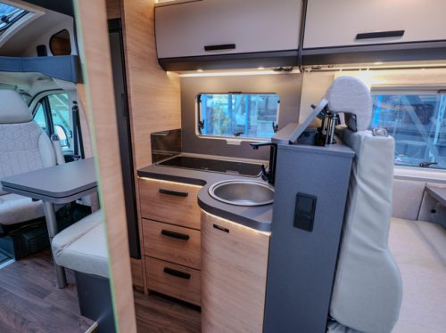 Knaus L!ve Ti Platinum 700 MEG AUTOMAAT L&Auml;NGSBETTEN 2027! Foto: 14