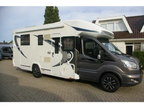 Chausson Flash 718 XLB Queensbed, Hubdach, Klimaanlage. Foto: 1
