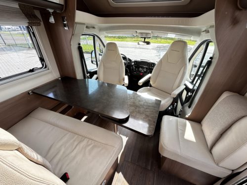 B&uuml;rstner Lyseo 700 T Queensbed/2017/Euro6/6.9M Foto: 9