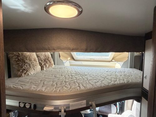 Benimar Tessoro 495 UP QUEEN BED + POP-TOP ROOF XXL GARAGE 6.99M photo: 4