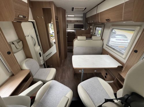 Fiat Ducato Hymer Carado I338 2.3 Single beds Pop-top roof Air conditioning photo: 11