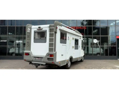 Knaus Sun Liner 708 GH Airco,Fixed bed,Pop-top roof photo: 3