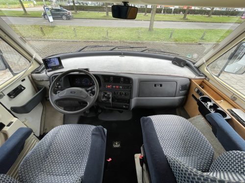 Hymer B544 CAMA ELEVABLE PANEL SOLAR AIRE ACONDICIONADO DE MOTOR CONTROL DE CRUCERO foto: 11