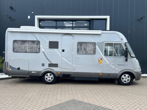 Hymer B654 automatic, packed with options photo: 3