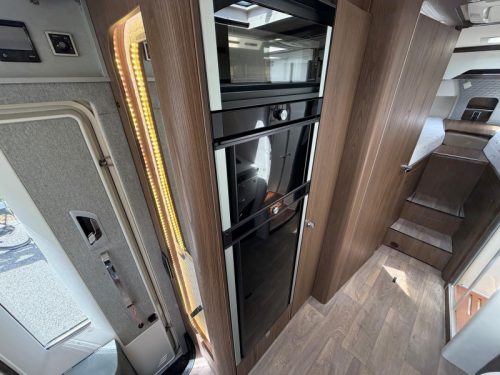 Hymer B ML I 780 LEVEL/2X AIRCO/LITHIUM photo: 6