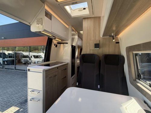 Kabe Travel Master Van 690LB V6 190PK Einzelbetten Solarmodul Anh&auml;ngerkupplung Foto: 13