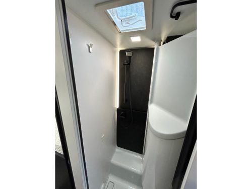 Adria Compact Max SL 160hp VW Super deal photo: 14