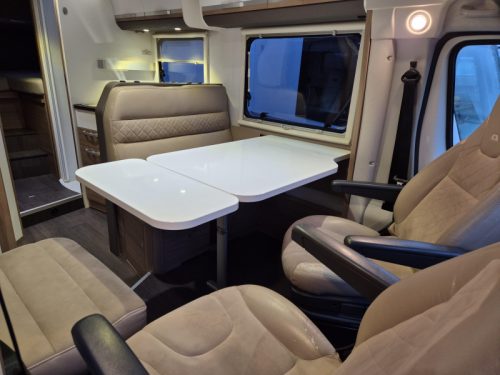 Adria Matrix 670 SL TWINBED hefbd 5pers AIRCO photo: 8
