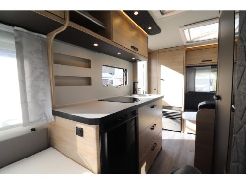Weinsberg CaraOne 420 QD Modell 2026 Querbett 887 Foto: 9