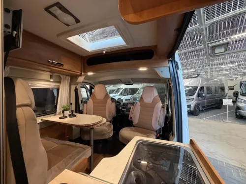 Globecar Roadscout 540 R automaat / Kastenwagen Foto: 15