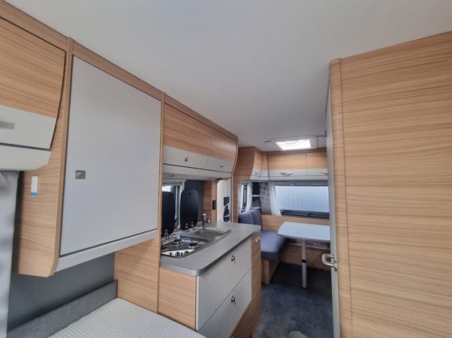 Dethleffs Camper 460 EL photo: 15