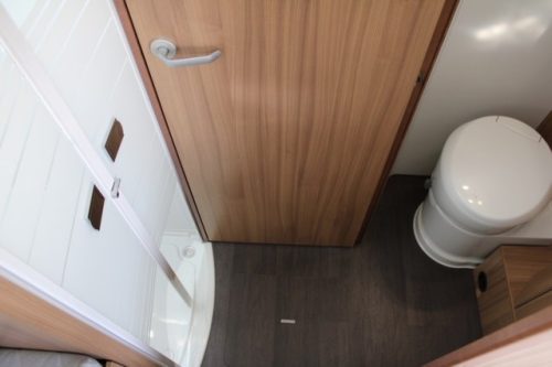 Sun Living S 75 SL by Adria 5 seat belts single beds 67 photo: 36