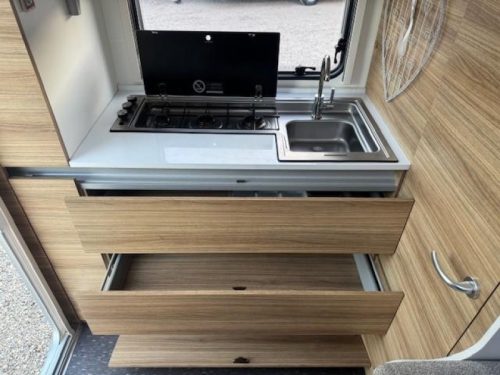 Adria Altea 542 PH Klimaanlage Rangierhilfe Rolltorvordach  Foto: 19