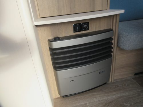 Dethleffs C'Joy 460 LE LIGHTWEIGHT/ WITH MOVER photo: 14