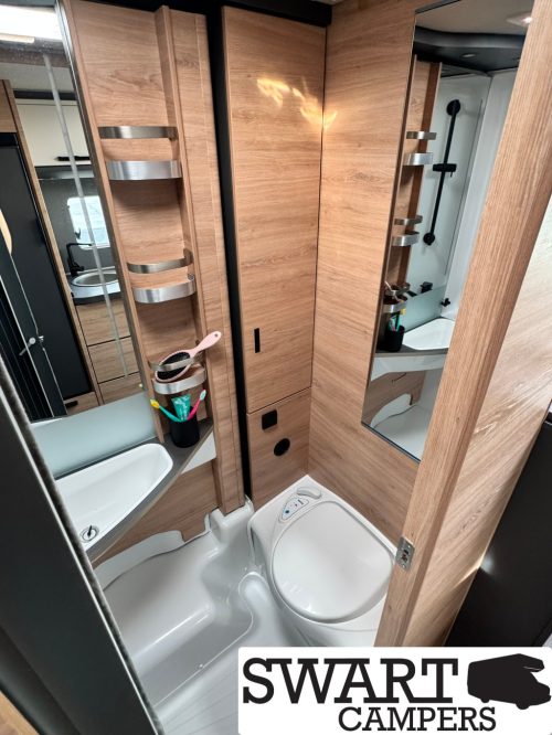 Knaus L!VE TI 650 MEG Platinum Selection Foto: 17