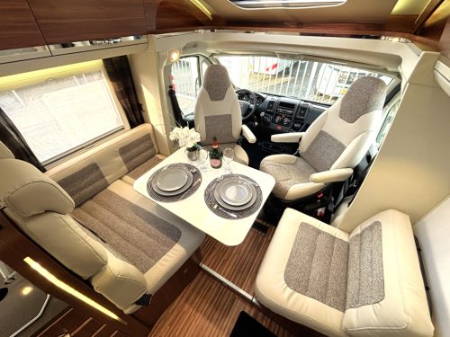 Adria Coral Supreme 670 SLT EINZELBETTEN EINZIGARTIG! ALDE Foto: 1