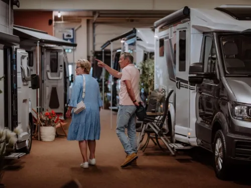 Hymer BMC-I 580 2027 Tarmac Grey ERWARTET Foto: 19