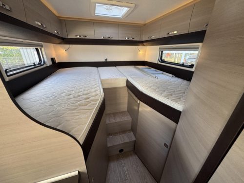 Hobby Optima De Luxe 65 GE Automaat Einzelbetten Foto: 13