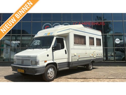 Pilote Pacific 65 PX FaceToFace,Fixed bed,Awning