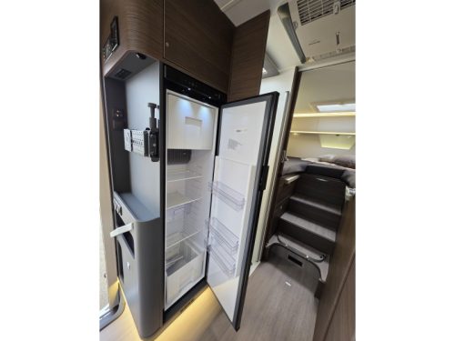 Adria Coral Supreme MB 670 DL Foto: 16
