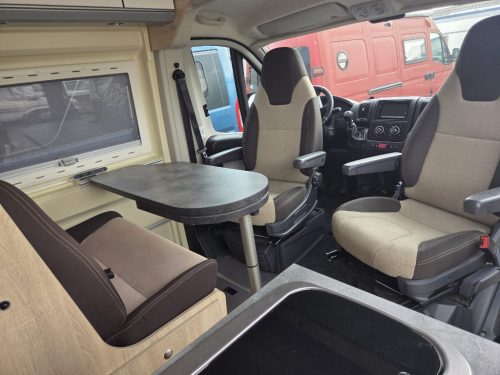 Clever Van 640 foto: 16