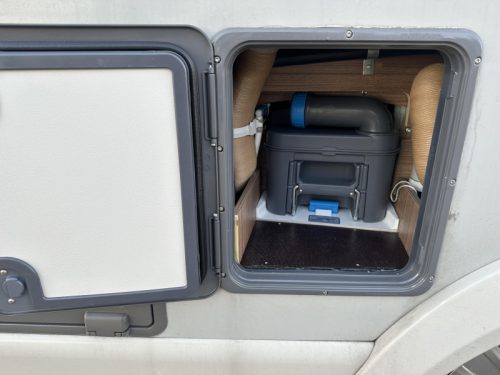Knaus Tourer Van 500 MQ Automaat 3 pers Hubdach Foto: 20