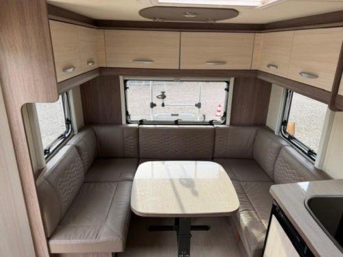 B&uuml;rstner Light Edition 450 TS mover unico verona luifel foto: 11