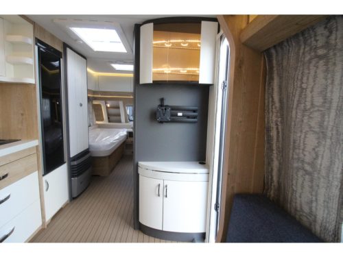 Hobby Excellent Edition 540 UL Model Year 2027 photo: 13