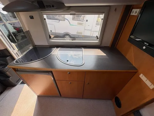 Knaus Travel-Liner 2XAirco,Fixed bed,Pull-down bed photo: 13