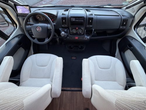 Hymer Exsis-T 588 EX L&Auml;NGSBETTEN- 55.532 KM Foto: 7