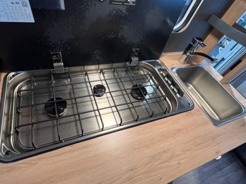 Knaus Sport 460 EU Rangierhilfe, Markise, Fahrradtr&auml;ger Foto: 13
